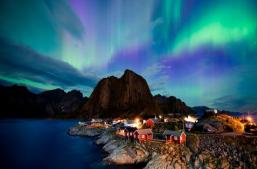 In Search of the Northern Lights